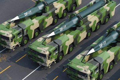 dongfeng 17 hypersonic missiles